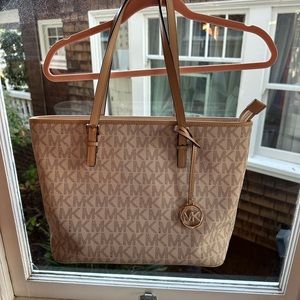 Michael Kors White Tote Bag